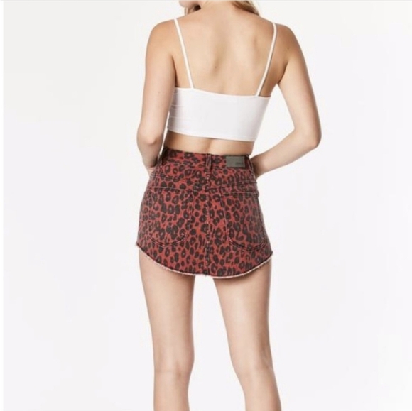 Carmar Beatrice Leopard Print Denim Skirt - Picture 8 of 11